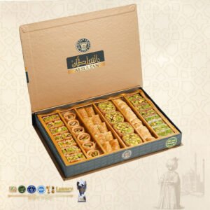 Assorted baklava with pistachios 400 g